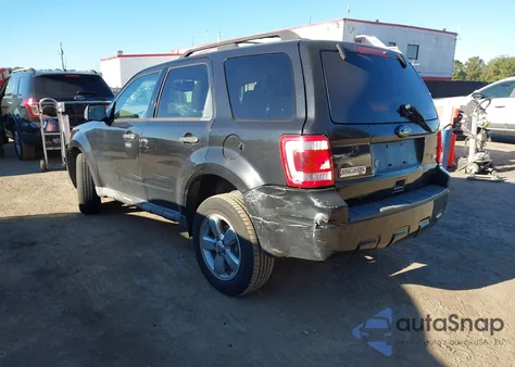 2011 Ford Escape Xlt from USA, damaged, VIN 1FMCU0DG1BKA04036